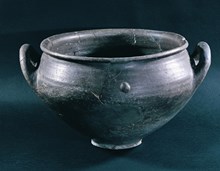 Çömlek, Troia VI, Mö 1700-1200, pişmiş toprak, Çanakkale Arkeoloji Müzesi
